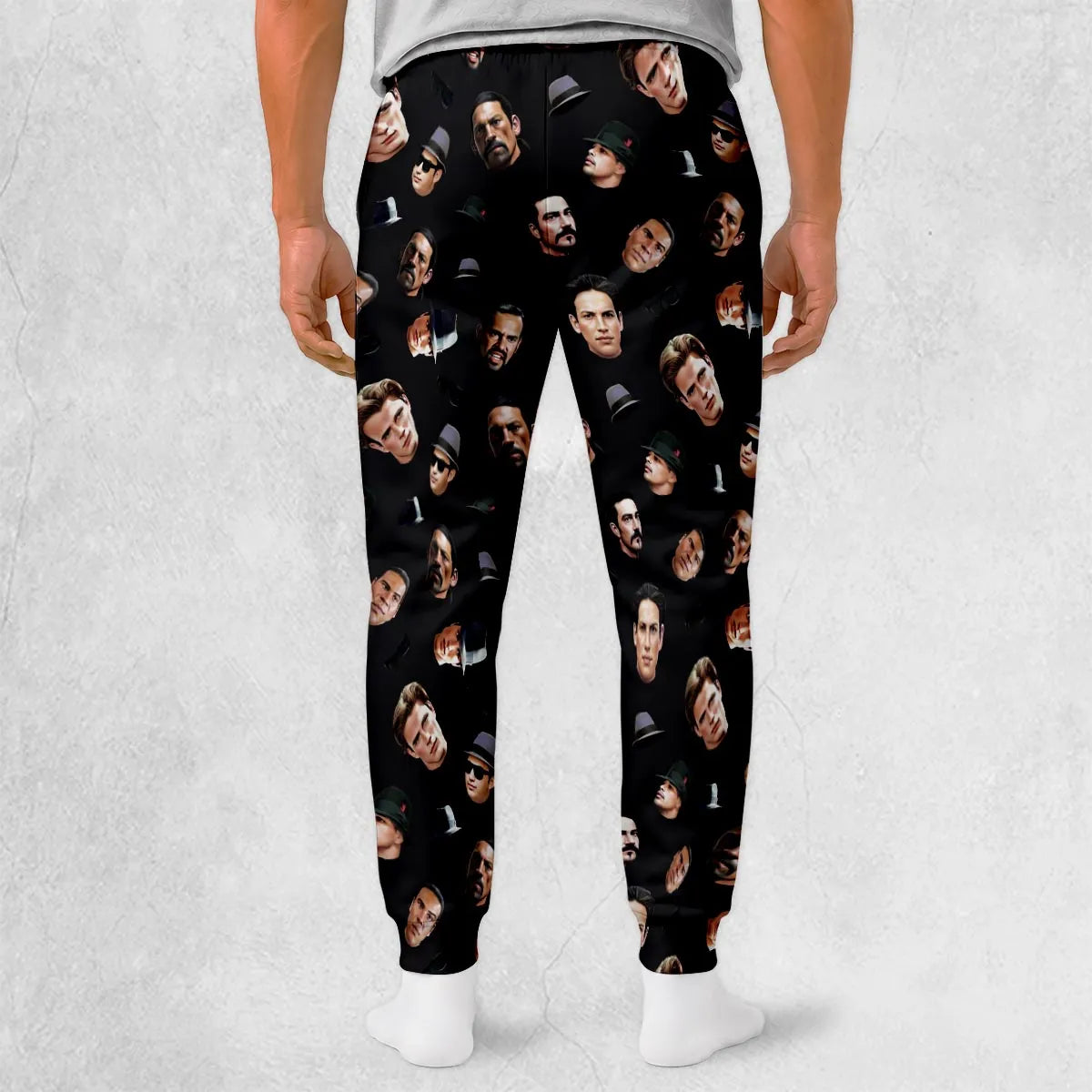 Sweatpants - 646H43TU