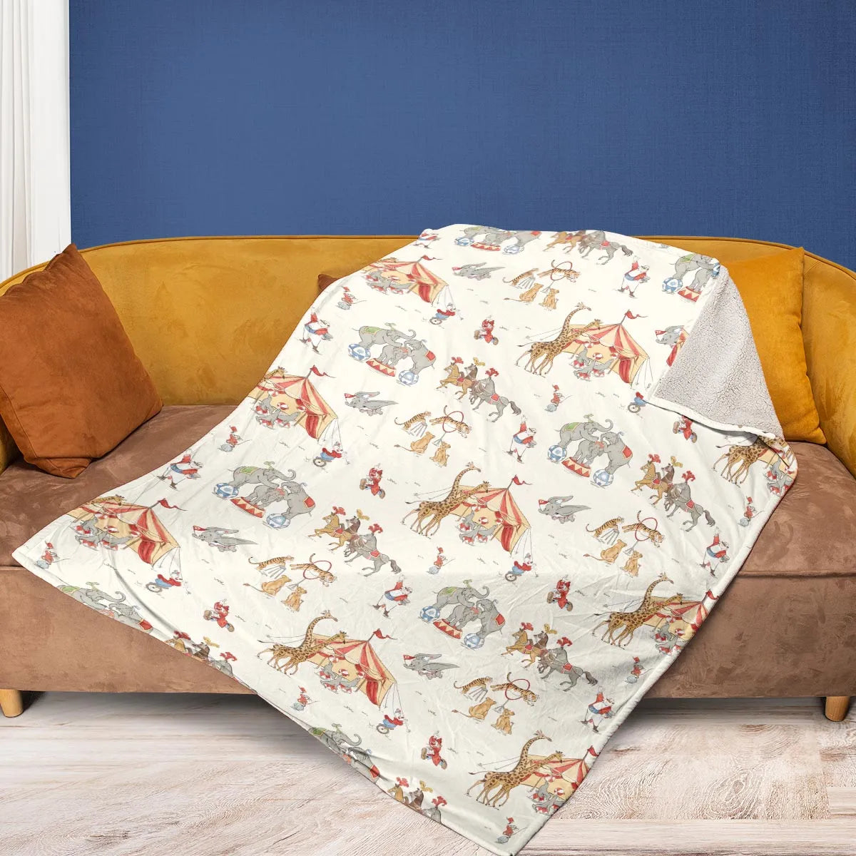 Fleece Blanket - Q2ARGJT8