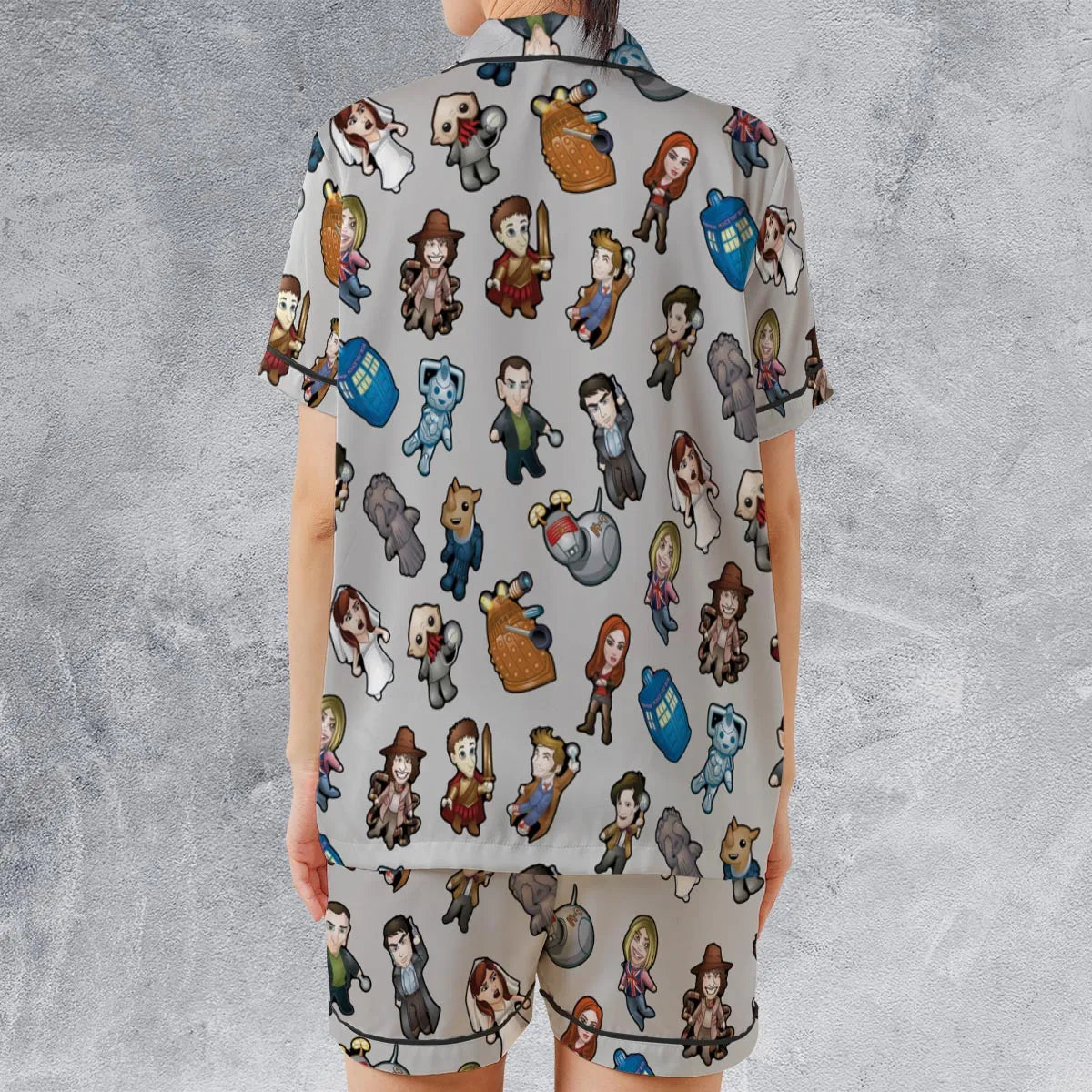 Satin Short-Sleeve Pajamas Set - 1RD1PZR2