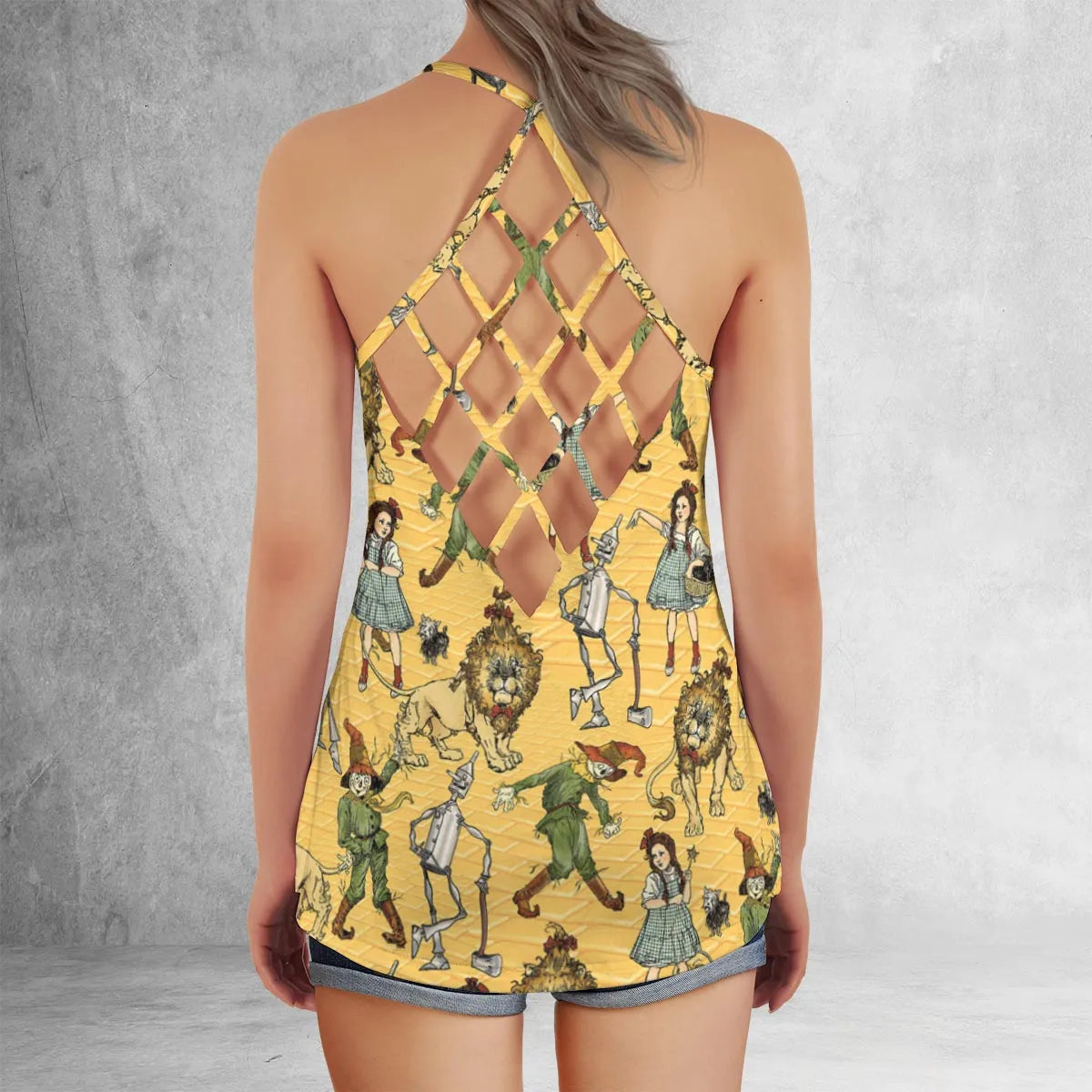 Criss Cross Tank Top - VKHAELKR