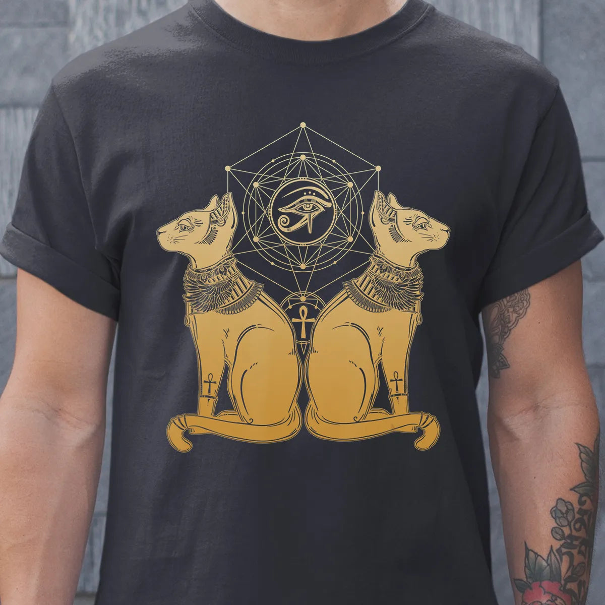 Classic Unisex T-Shirt - YQAC6YLW