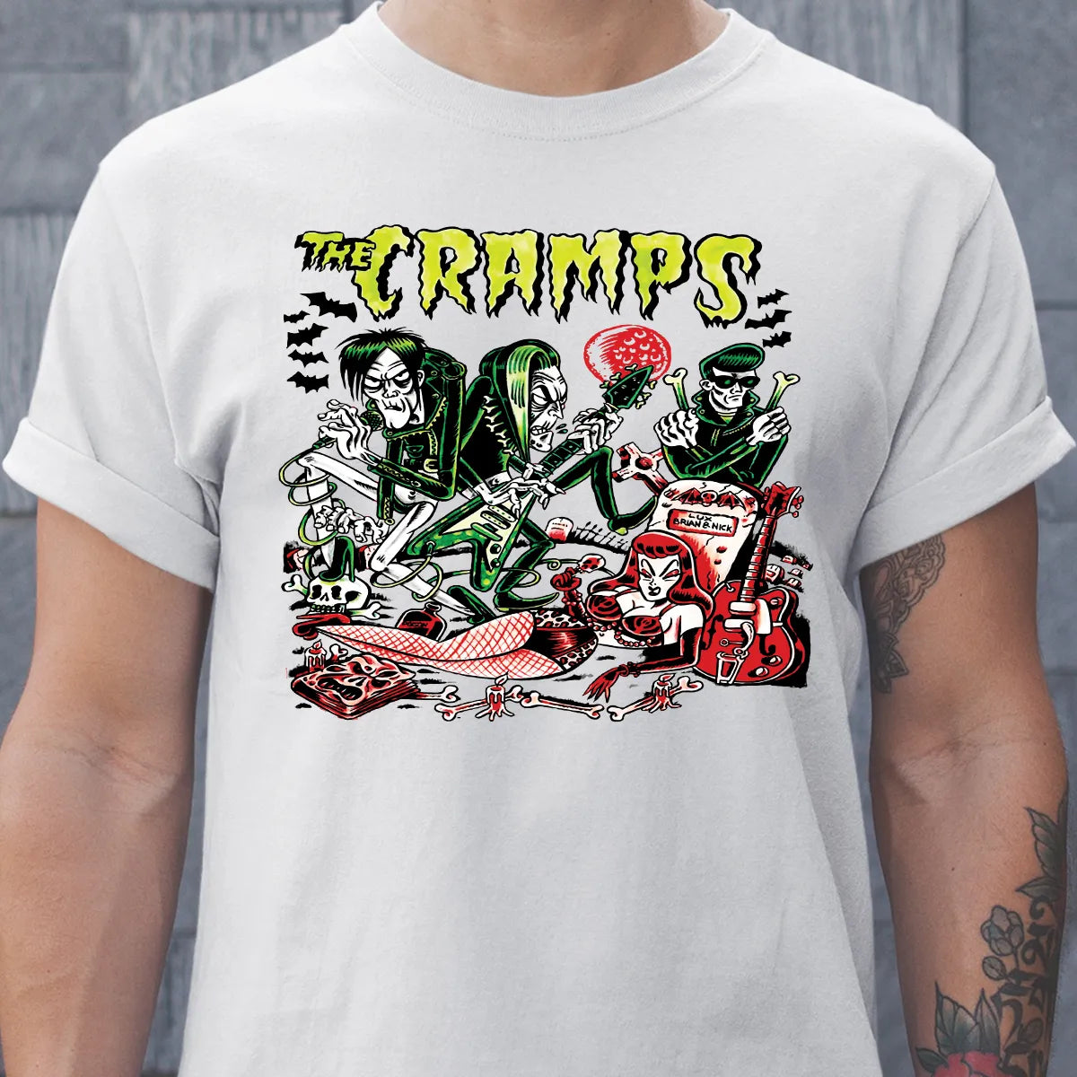 Classic Unisex T-Shirt - MF6E7L7G