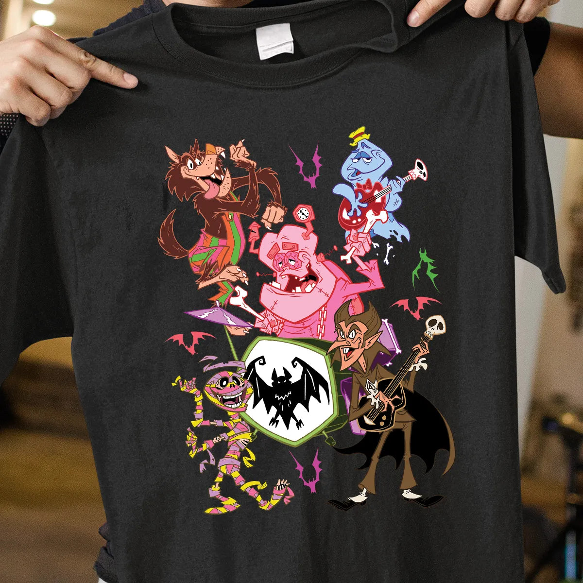Classic Unisex T-Shirt - VWVRAZYG