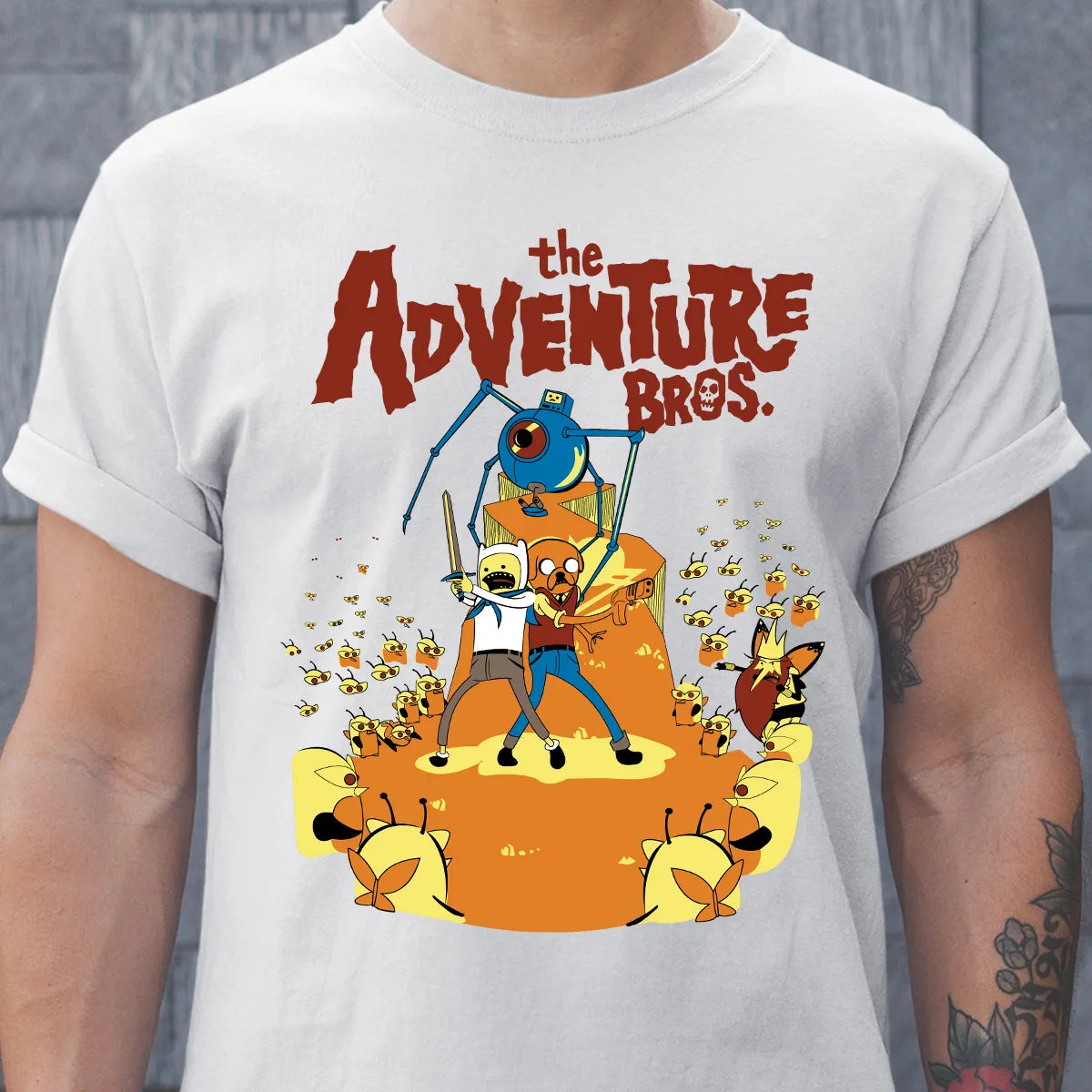 Classic Unisex T-Shirt - Q6QBLQTL