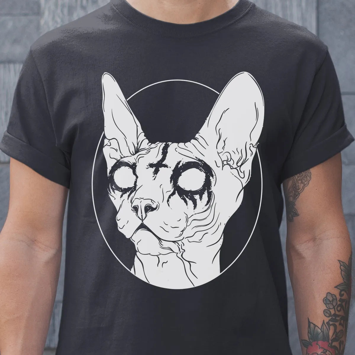 Classic Unisex T-Shirt - V5U9QBLL