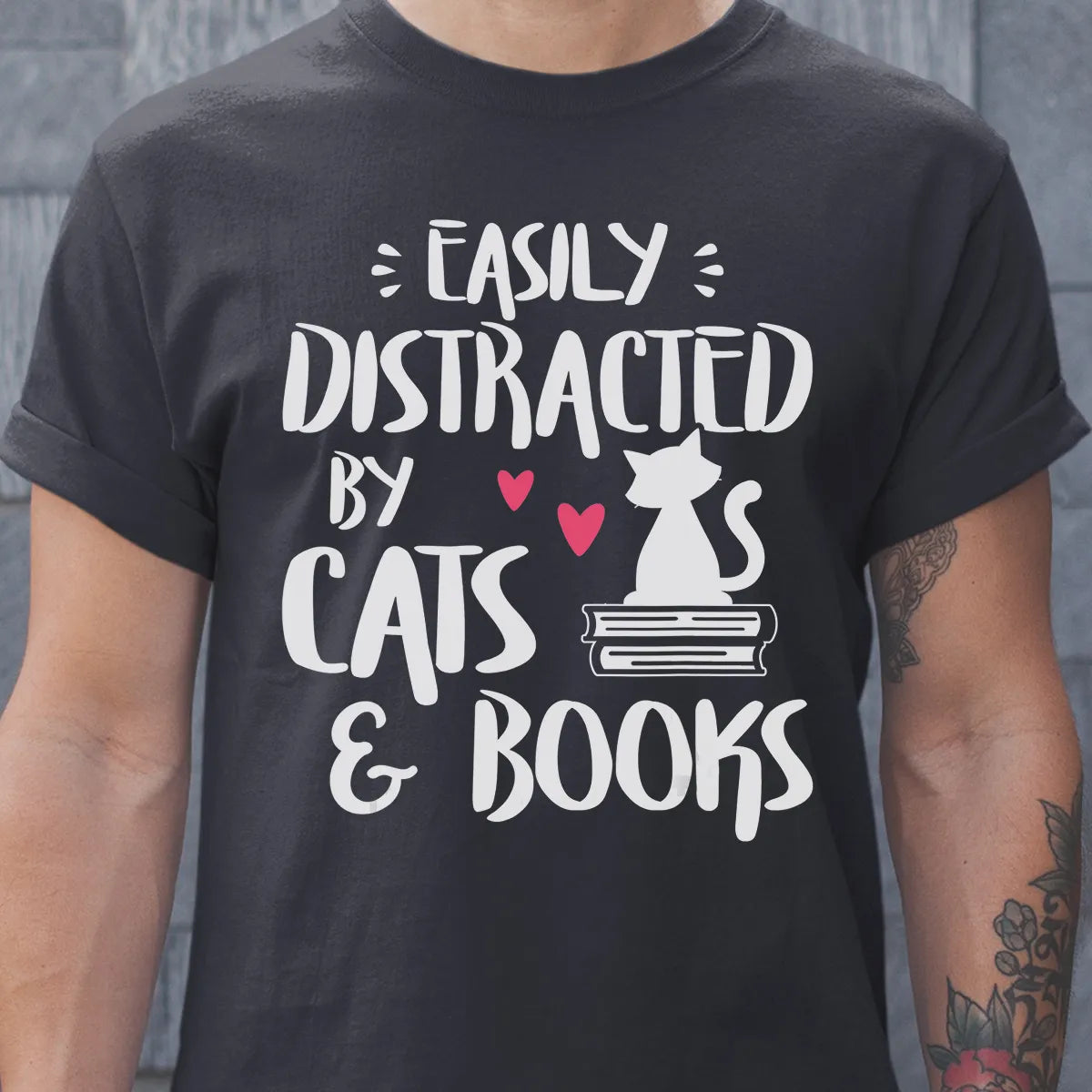 Classic Unisex T-Shirt - UCLD34EC