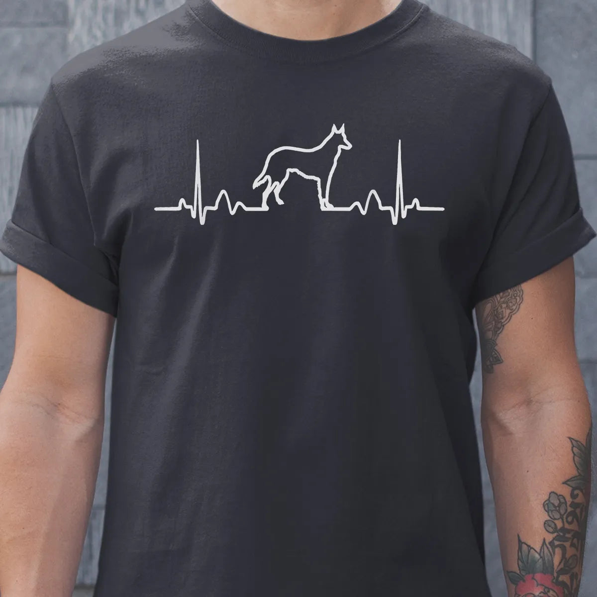 Classic Unisex T-Shirt - QAZLT3W1