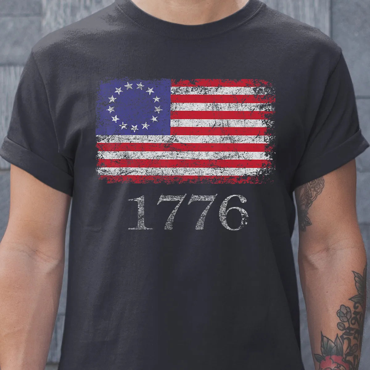 Classic Unisex T-Shirt - U8YBB41X
