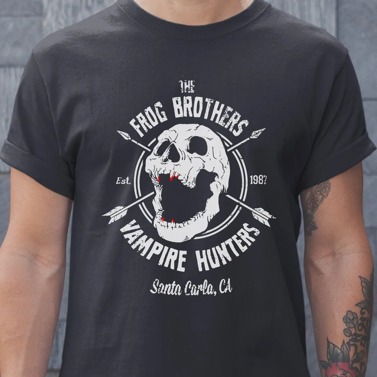Classic Unisex T-Shirt - 2ZYVUCJQ