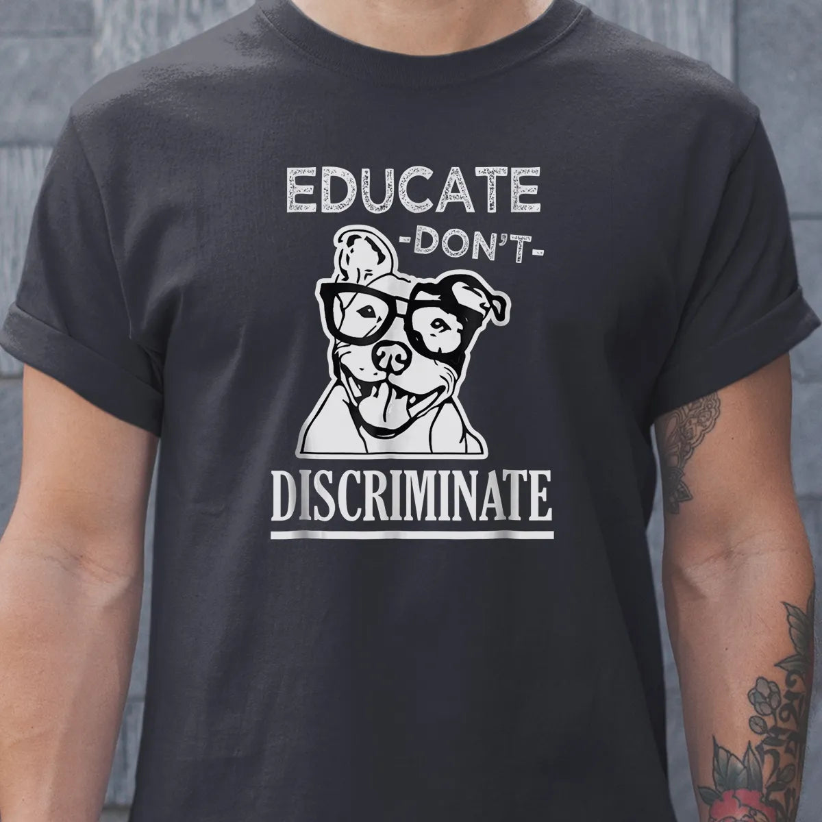Classic Unisex T-Shirt - U6XWQU4P