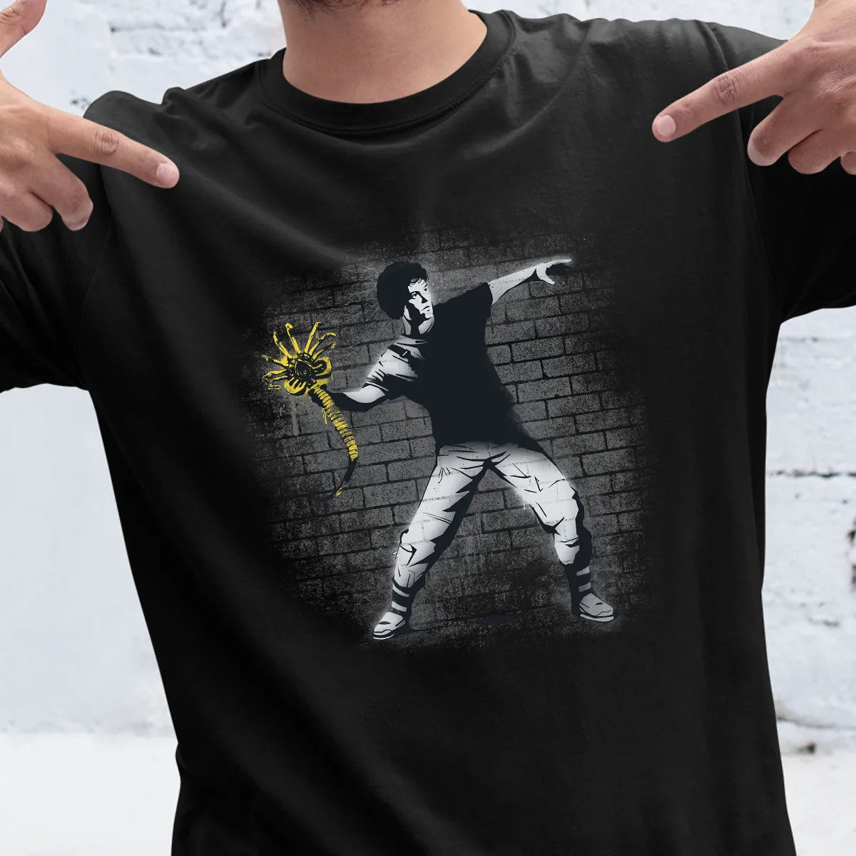 Classic Unisex T-Shirt - 96HU5J2B