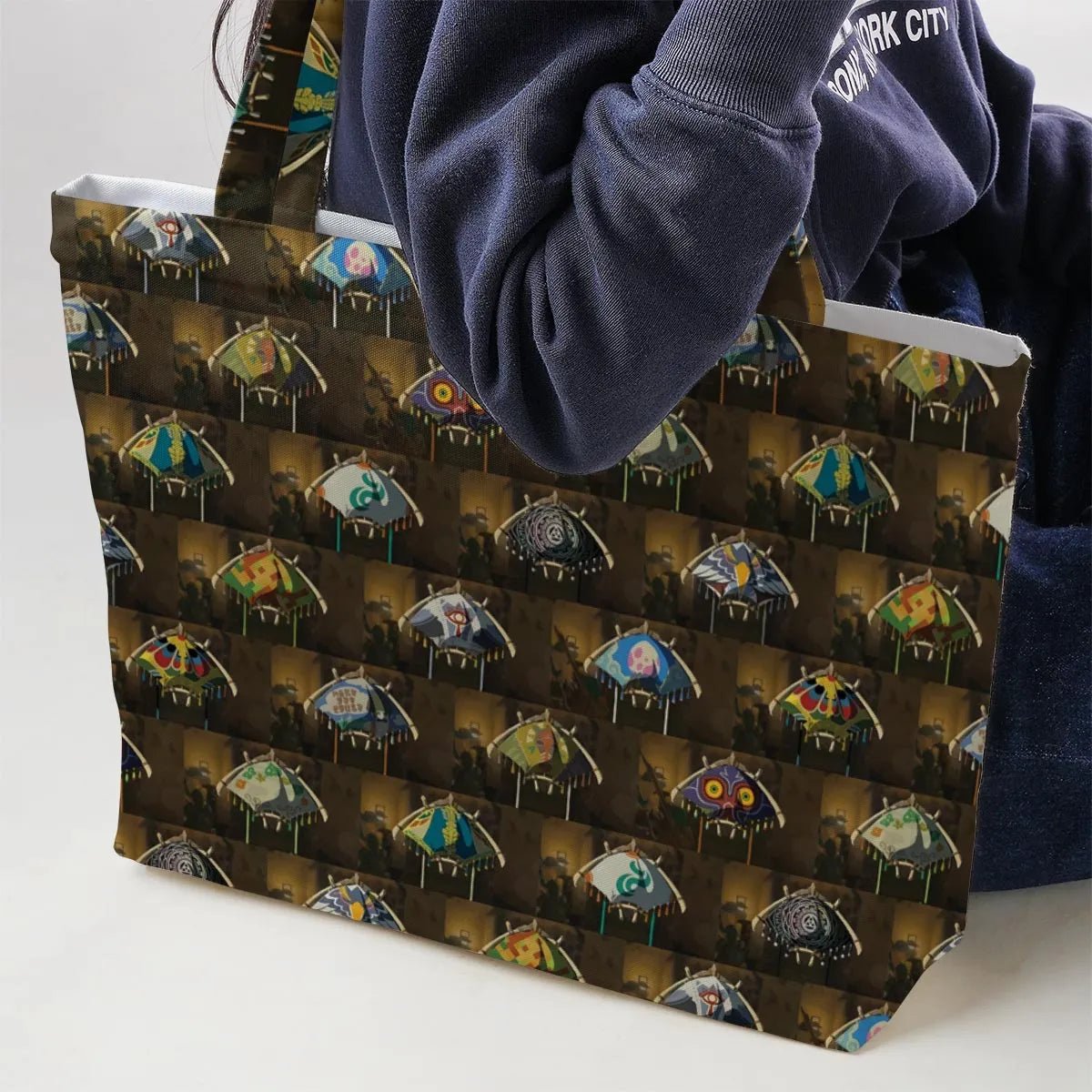 Large Tote Bag - E8BJ3LWN