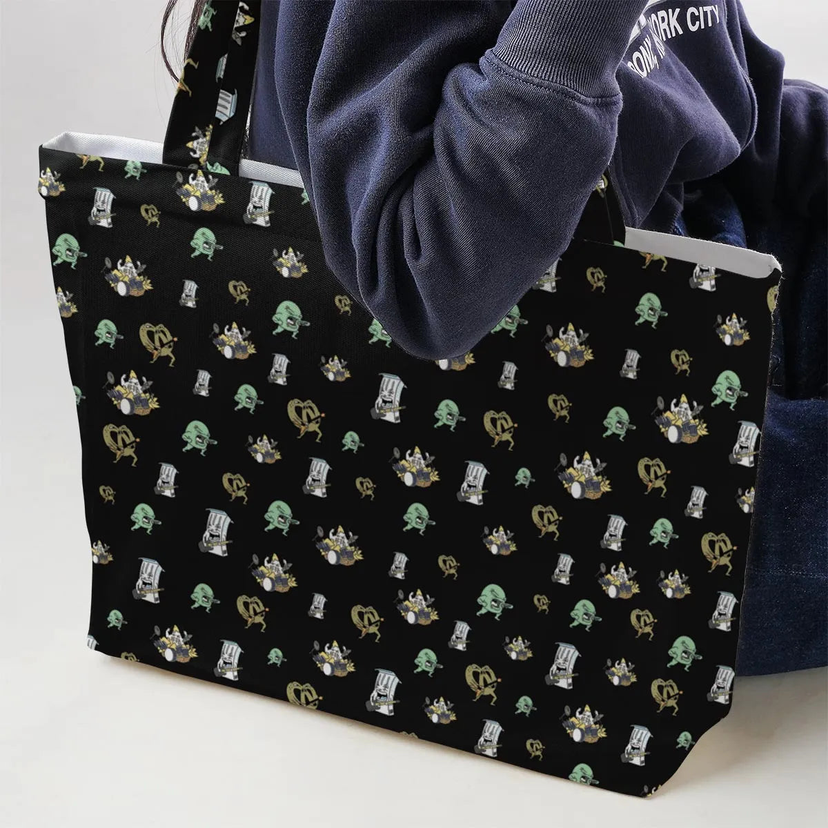 Large Tote Bag - 1KG6TWCC